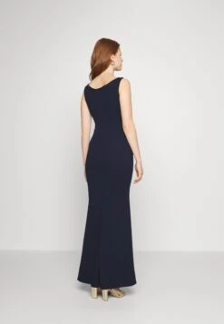 Wal G Andrew Off Shoulder Maxi Dress - Robe De Cocktail - Navy Blue 9 Wal G Andrew Off Shoulder Maxi Dress - Robe De Cocktail - Navy Blue -Wal G 0267bc1fb0a345748cd47c61a46e4f73