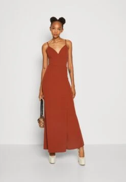 Wal G Jackie Strappy Maxi - Robe Longue - Terracotta -Wal G 062cc9fd0a434fa7ae3277875b475f8d