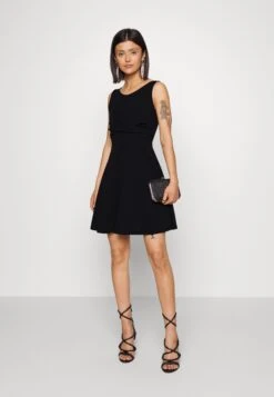 Wal G Jaqueline Skater Dress - Robe De Soirée - Black -Wal G 108541b097c947aa832d88d462e41355