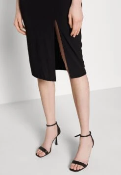 Wal G Embroidered V Neck Rose Midi - Robe De Soirée - Black Floral -Wal G 18af6a357a7a4b91b6a7a8bc7922af1a