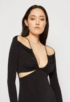 Wal G Monet Cut Out Midi - Robe En Jersey - Black 11 Wal G Monet Cut Out Midi - Robe En Jersey - Black -Wal G 1b38a9acd00441f3bdc223eb9fec962d