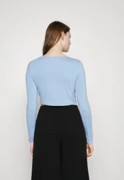 Wal G Karina Tie Top - T-Shirt À Manches Longues - Dusty Blue -Wal G 218841a2ccbf4a96ae7f33138ee25cbf