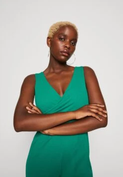 Wal G Toby V Neck - Combinaison - Leaf Green -Wal G 2235fe325d0d407e8e3ce34c5e77e948