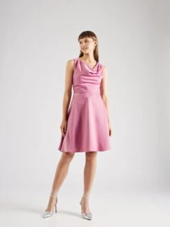 Wal G Robes De Cocktail Robe De Cocktail LOGAN Femme Rose -Wal G 23360bb2aea025e92a83e41295b7eb3b