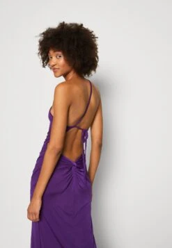 Wal G Wedding Estelle Backless Maxi - Robe De Cocktail - Purple -Wal G 258eca78e7d34fc8a478832ffd127a4e