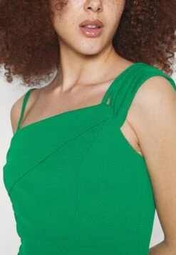 Wal G Revra One Shoulder Midi Dress - Robe De Soirée - Leaf Green 11 Wal G Revra One Shoulder Midi Dress - Robe De Soirée - Leaf Green -Wal G 26a29c6d04c840a0b710443e58bdda50