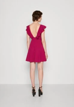 Wal G Micky Ruffle Skater - Robe De Soirée - Raspberry -Wal G 27b47b39c8834f3287976461ac25576b