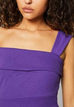 Wal G Noelle Off The Shoulder Skater - Robe En Jersey - Purple -Wal G 3073af7a42ef43a59b6cb2733dad7965