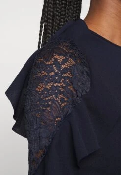 Wal G Marlee Frill Dress - Robe De Soirée - Navy Blue -Wal G 403247a6e1c645f480cd320b7933597d