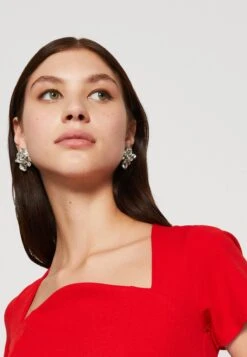 Wal G Brody Curve Neck Skater - Robe En Jersey - Red -Wal G 417f508b11234f7e9d9f94e46e4e18eb