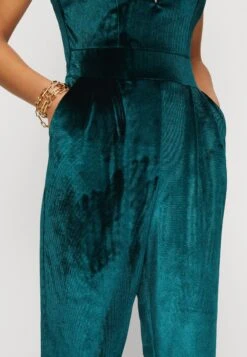 Wal G V Neck - Combinaison - Forest Green 13 Wal G V Neck - Combinaison - Forest Green -Wal G 435346a8ffb740ada5751b164e3551a1