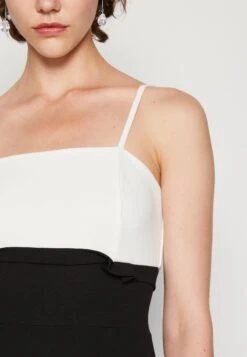 Wal G Janya Contrast Midi - Robe En Jersey - Black/White -Wal G 459b5186fcb34879b58f47ba827d67a8