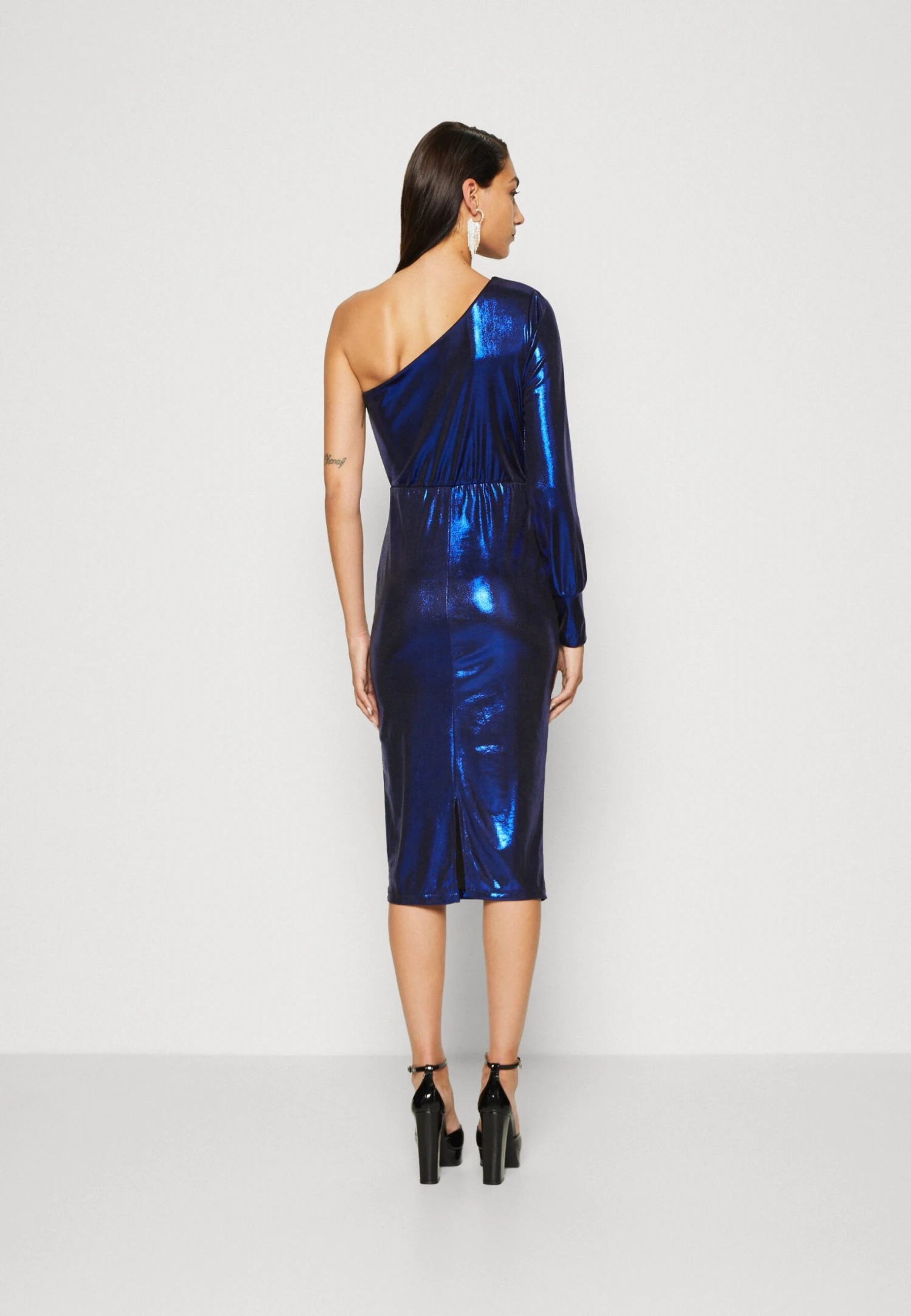 Wal G Hali One Sleeve Midi - Robe De Soirée - Electric Blue 5 Wal G Hali One Sleeve Midi - Robe De Soirée - Electric Blue – Image 3