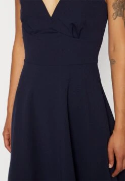 Wal G Jina Skater Dress - Robe En Jersey - Navy Blue -Wal G 484d42a915ad4e5d96dedda0e34d45b7