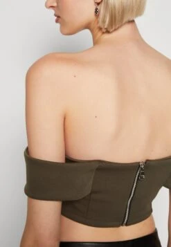 Wal G Brody Crop - T-Shirt Imprimé - Khaki -Wal G 487ee0bebc4842a1baa2dff21414402d