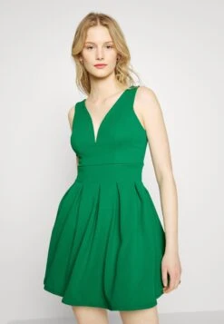 Wal G Pleated Fit And Flare - Robe De Soirée - Leaf Green -Wal G 4b5198368d34498e9c4b337f531fa337