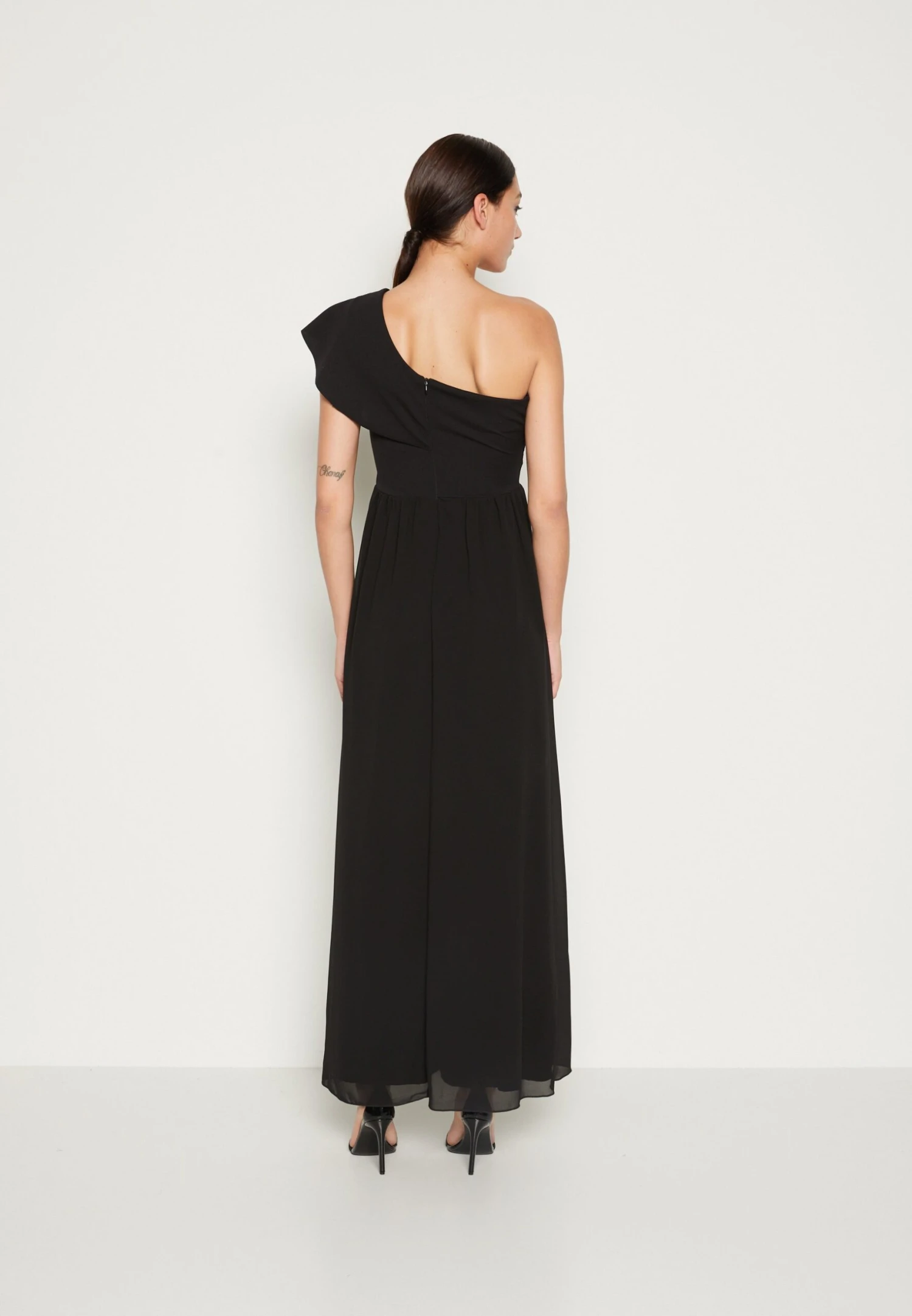 Wal G Azura Maxi - Robe De Cocktail - Black 5 Wal G Azura Maxi - Robe De Cocktail - Black – Image 3