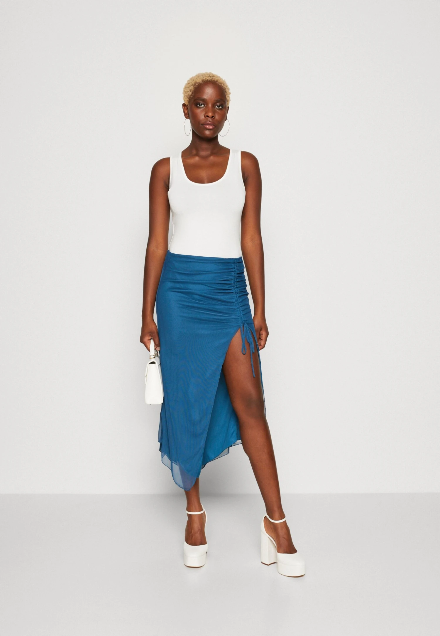 Wal G Roro Midi Skirt - Jupe Crayon - Dark Teal Blue 4 Wal G Roro Midi Skirt - Jupe Crayon - Dark Teal Blue – Image 2