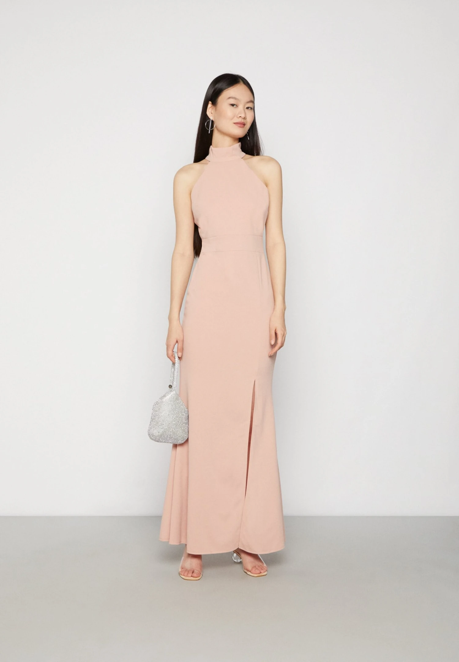 Wal G Sara Halter Neck Maxi Dress - Robe De Cocktail - Blush Pink 4 Wal G Sara Halter Neck Maxi Dress - Robe De Cocktail - Blush Pink – Image 2