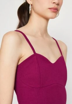 Wal G Asha Skater - Robe De Soirée - Plum 13 Wal G Asha Skater - Robe De Soirée - Plum -Wal G 64b66955c7f846609b9f0632bc5705cb