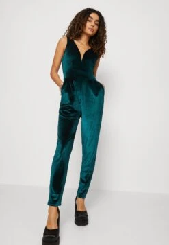 Wal G V Neck - Combinaison - Forest Green 11 Wal G V Neck - Combinaison - Forest Green -Wal G 65a2e0f2bacc4b3f91fb23c9205ff4cc