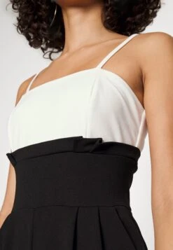 Wal G Janya Contrast Jumpsuit - Combinaison - Black/White -Wal G 6bd8d82e73af49a9b93351a36e5be06f