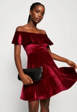 Wal G Stacey Skater - Robe De Soirée - Wine -Wal G 6cb0b37a206041fcb73847c7149849ba