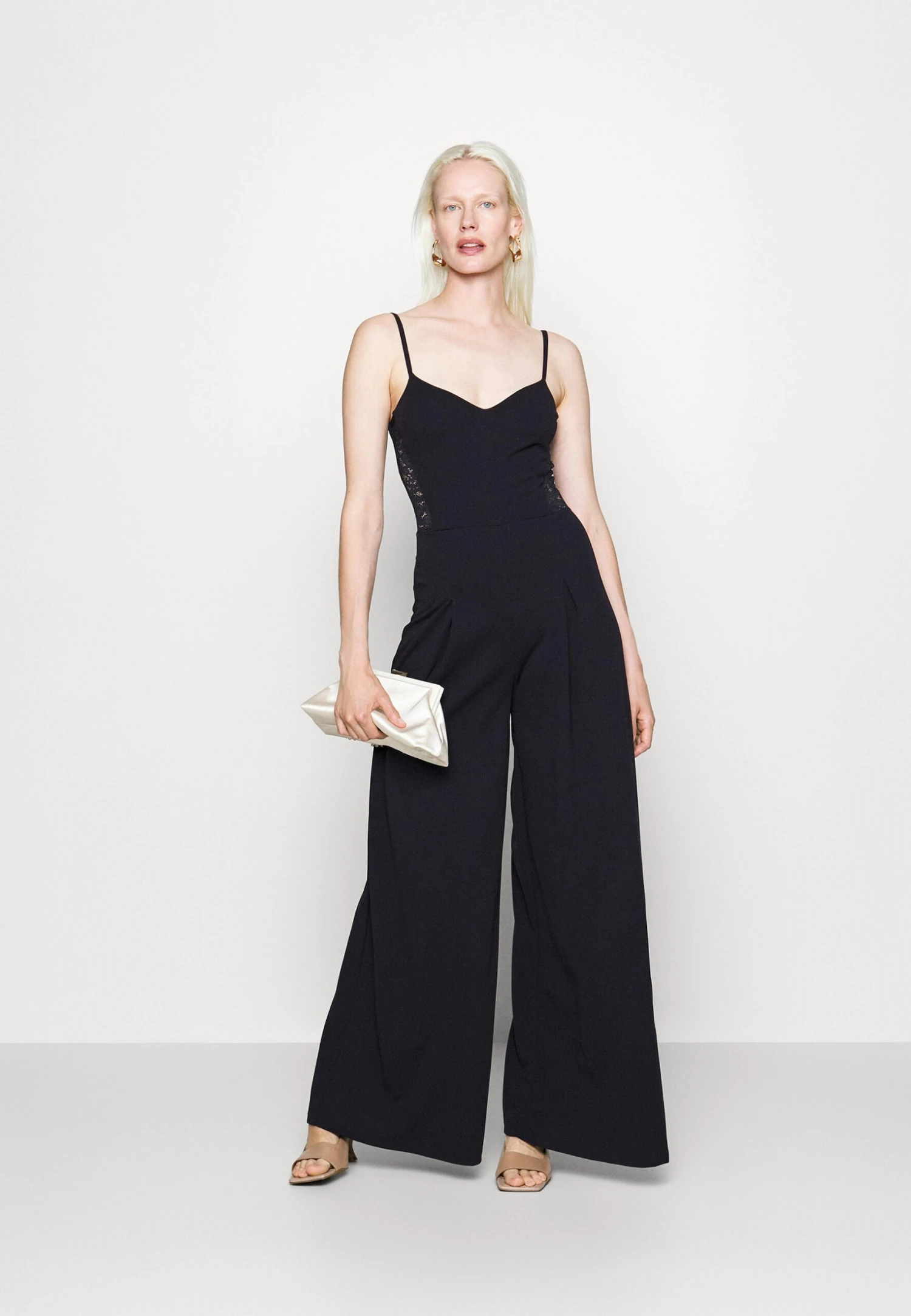 Laney Lace Wide Leg Jumpsuit - Combinaison - Navy Blue 4 Laney Lace Wide Leg Jumpsuit - Combinaison - Navy Blue – Image 2