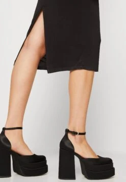 Wal G Monet Cut Out Midi - Robe En Jersey - Black 13 Wal G Monet Cut Out Midi - Robe En Jersey - Black -Wal G 797132782e544acaa97e53965e7521d1