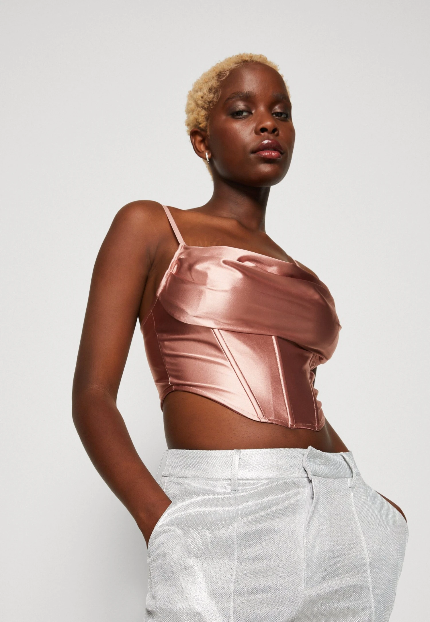 Wal G Christian Corset Crop - Débardeur - Dusty Pink 6 Wal G Christian Corset Crop - Débardeur - Dusty Pink – Image 4