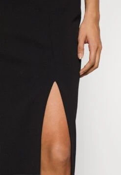 Wal G Lace Maxi Dress - Robe De Cocktail - Black -Wal G 7e8c91f5efdf438b97e7e7a5f239fbb7