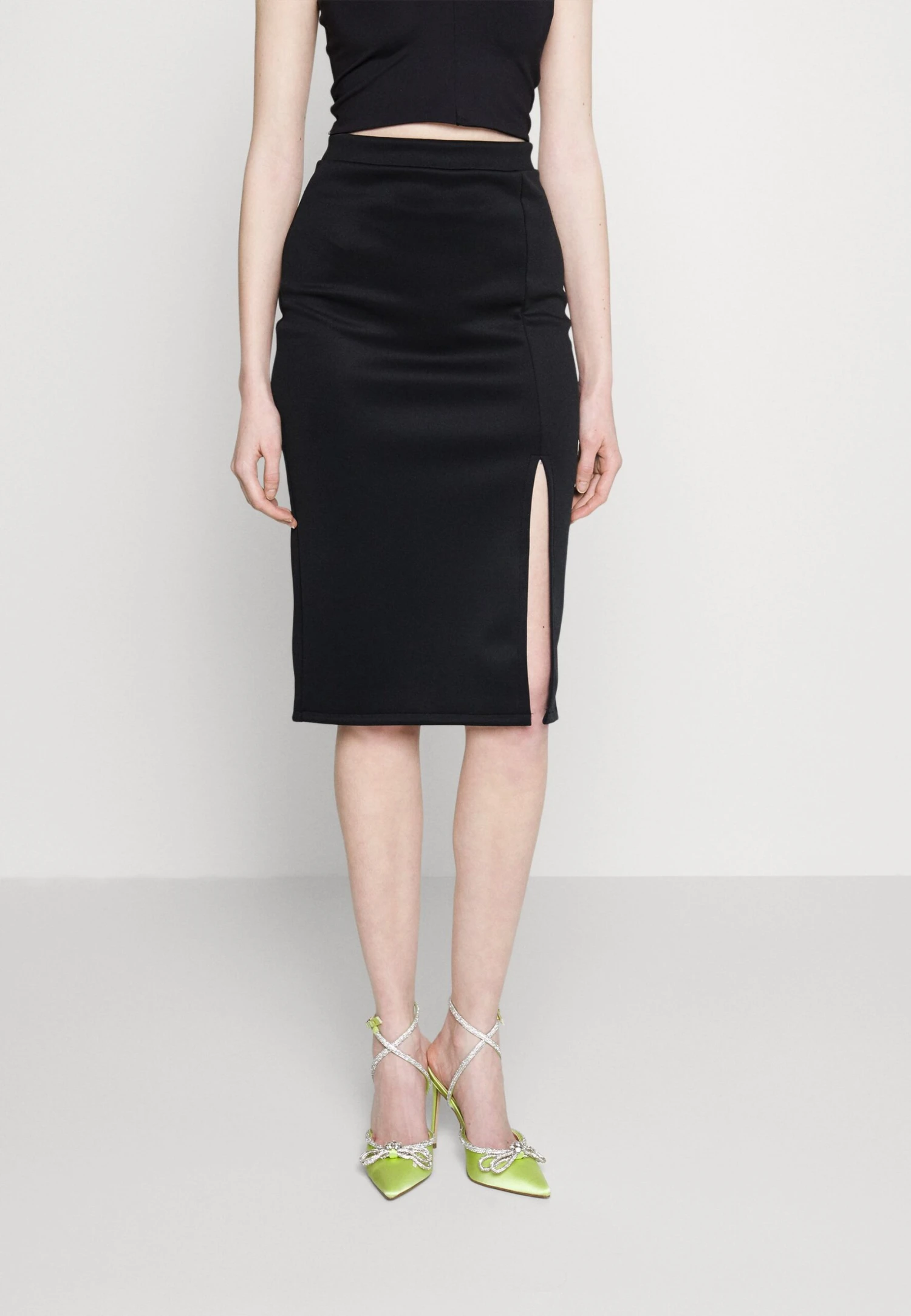 Wal G Valentines Heart Midi Skirt - Jupe Crayon - Black 3 Wal G Valentines Heart Midi Skirt - Jupe Crayon - Black