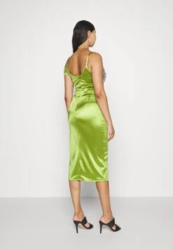 Wal G Peace Off Shoulder Midi - Robe De Soirée - Olive Green 13 Wal G Peace Off Shoulder Midi - Robe De Soirée - Olive Green -Wal G 868f61e88fdd43d8910027c97ec207ab