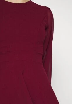 Wal G Kat Sleeve Dress - Robe De Jour - Berry Wine 13 Wal G Kat Sleeve Dress - Robe De Jour - Berry Wine -Wal G 8faadc9e9fda442ab09a5a990a9ab2fe
