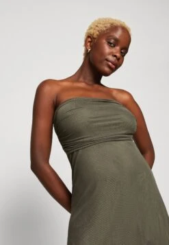 Wal G Dan Mini - Robe De Jour - Khaki Green -Wal G 9262fb1b57644b138f20e714fbaaedab