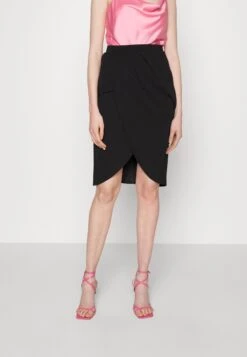 Wal G Kellian Pleat Skirt - Jupe Crayon - Black