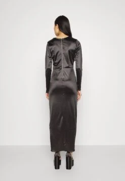 Wal G Reana Long Sleeve Midi - Robe De Soirée - Black -Wal G 9f02b126d1a04ef782f65b60b529cf5a