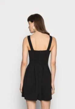 Wal G Pleated Fit And Flare - Robe De Soirée - Black -Wal G a33221193f0041f9a694f0a88234b694