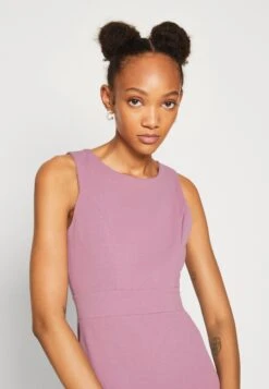 Wal G Petra Ruffle Midi - Robe En Jersey - Mauve Pink -Wal G ac0bee1df1a246dd88762c6bd2e914b0