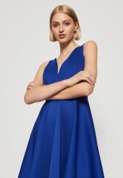 Wal G Muna V Neck Midi - Robe De Soirée - Electric Blue 11 Wal G Muna V Neck Midi - Robe De Soirée - Electric Blue -Wal G ada174094ee84650880d471e67be5fbb