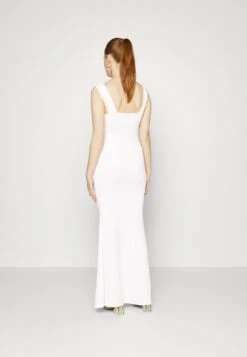 Wal G Wgxzl Wedding - Henny V Neck Maxi Dress - Robe De Cocktail - White -Wal G b1096006b0f047a781cbe760b2b88c51