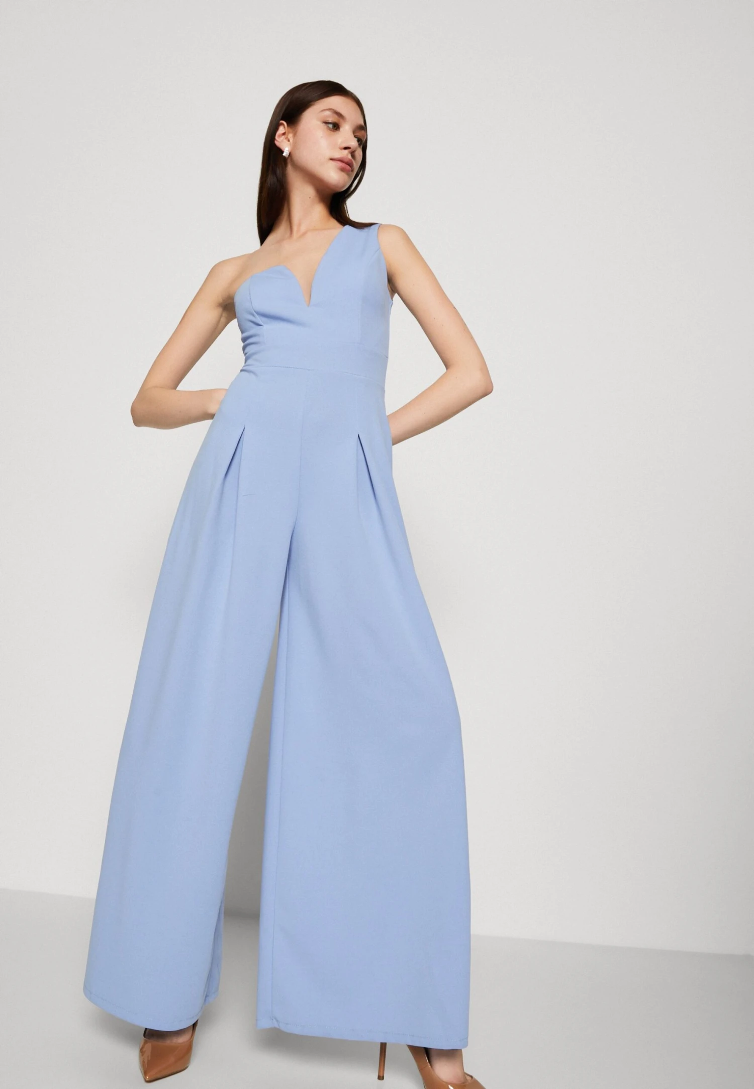 Wal G Gigi Wide Leg Pleat - Combinaison - Powder Blue 6 Wal G Gigi Wide Leg Pleat - Combinaison - Powder Blue – Image 4