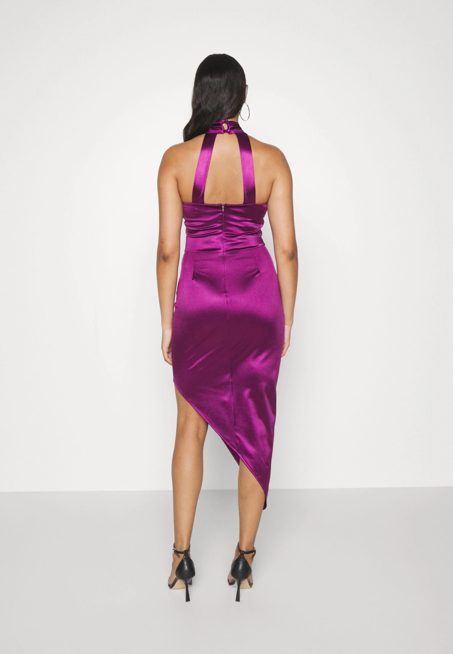 Wal G Lenny Cross Neck Midi - Robe De Soirée - Plum 7 Wal G Lenny Cross Neck Midi - Robe De Soirée - Plum – Image 5