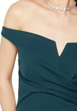 Wal G Kia Off The Shoulder Maxi Dress - Robe De Cocktail - Forest Green -Wal G ba9f64dd899544a894b5ed5c76e1122a