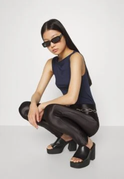 Wal G Ami Trouser - Pantalon Classique - Black 11 Wal G Ami Trouser - Pantalon Classique - Black -Wal G d166e8d3ada947e58bd45735eb6b6445