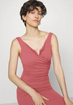 Kai Off The Shoulder Dress - Robe De Cocktail - Dark Mauve Pink -Wal G d6cdf529e46e443db255588a1076bf6a