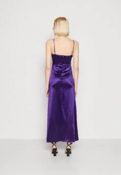 Wal G Dina Corset Maxi - Robe De Cocktail - Purple -Wal G d84ec74d3bdd4ded88e727ea285f71ed