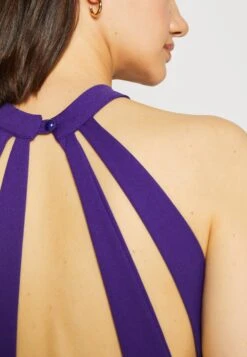 Wal G Infinity Back Cut Out Maxi Dress - Robe De Cocktail - Purple 13 Wal G Infinity Back Cut Out Maxi Dress - Robe De Cocktail - Purple -Wal G dad5fdc5900c4959a469ff770e8a2d4e