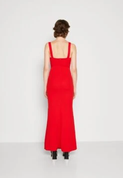 Wal G Maya Square Neck Maxi - Robe En Jersey - Red -Wal G df1b22a03210440aafb617b060bbf357