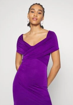 Wal G Wedding Odette Off Shoulder Maxi - Robe De Cocktail - Purple -Wal G e53bb1a752b148158aa4649861427917